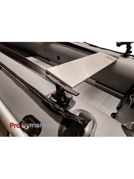 Pripučiama PVC Valtis ProMarine AL330 (330cm, dugnas Aliuminio, spalva: T. pilka) 4 Pripučiama PVC Valtis ProMarine AL330 (330cm, dugnas Aliuminio, spalva: T. pilka) 4